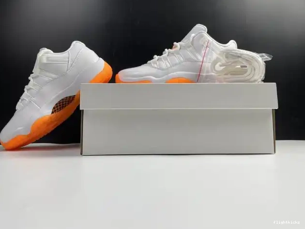 JORDAN AH7860-139 11 CITRUS LOW AIR RETRO BRIGHT 0524